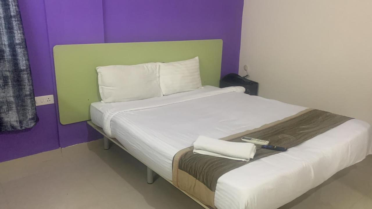Homewood Suites Hyderabad Eksteriør billede